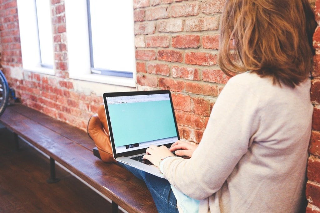 Transformations à venir des assistants virtuels en français